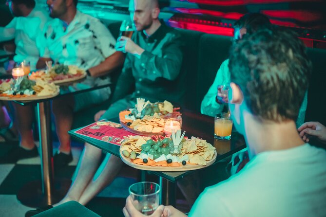 2 Hour Bottomless Brunch Experience with 3 Course Meal And Drinks - Where the guide fits in, and why it matters