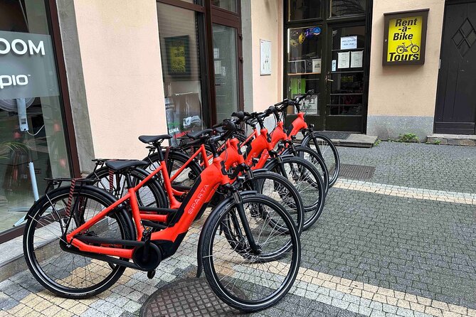 3-Hour E-Bike Tour In Krakow - Stare Miasto highlights: Cloth Hall, St. Mary’s, and the Old Town center