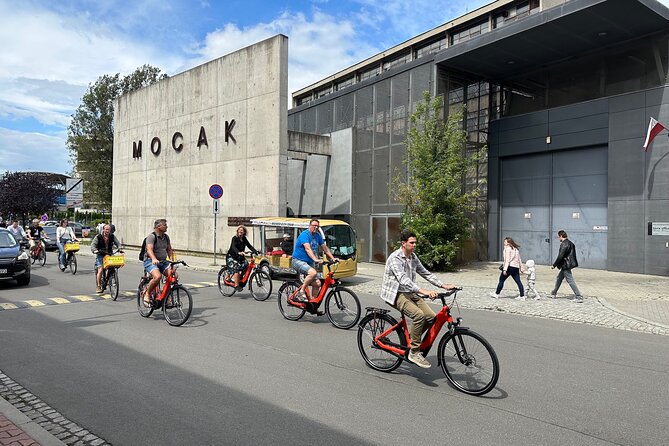 3-Hour E-Bike Tour In Krakow - Meeting at Sławkowska 11, then getting rolling with the right bike