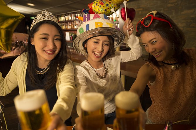 9 Beers Tasting Tour in Gdansk Old Town, Pub Crawl & Brewery - The guide experience, from picking flavors to keeping the pace