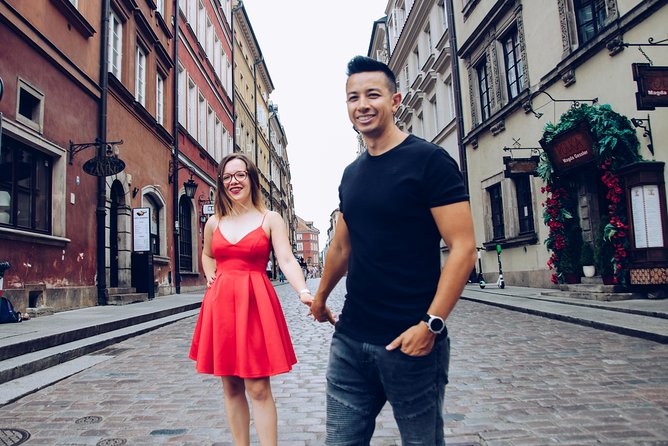 Amazing photo walk through the Old town of Warsaw - Getting great photos fast, even if you hate posing