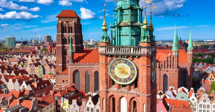 Artus Court and Gdansk Old Town Private Tour with Tickets - Key highlights you should care about