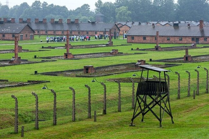 Auschwitz and Birkenau Tour with Hotel Pick up from Krakow - Quick hits before you go
