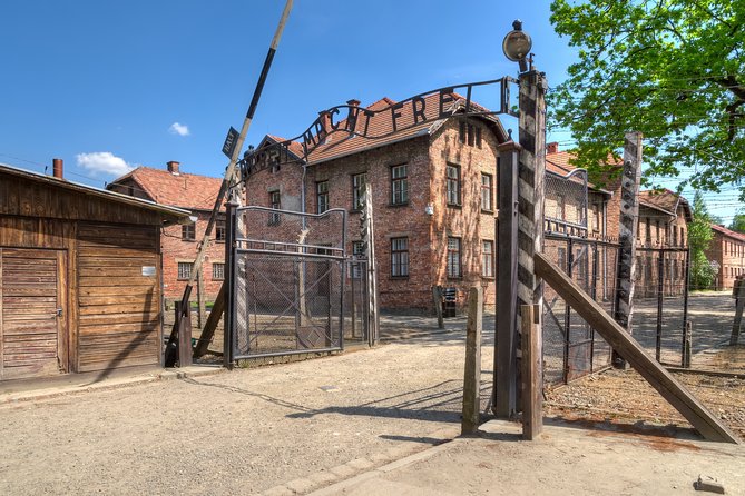 Auschwitz-Birkenau Camp Full-Day Guided Tour from Krakow - Auschwitz II-Birkenau: Understanding Scale in One Hour