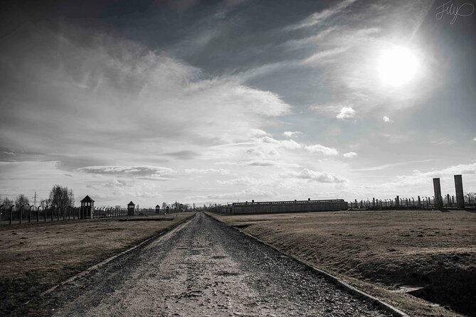 Auschwitz-Birkenau: Entry Ticket with Guided Tour - Planning Your Day: Start-Time Changes, Group Cap, and Real-World Timing