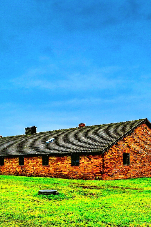 Auschwitz-Birkenau: Guided Tour with Fast Track Ticket - How the $69 price adds up in practical terms