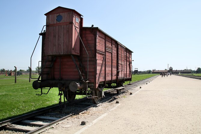 Auschwitz Birkenau Guided Tour with Hotel Pickup from Cracow - Why an Auschwitz and Birkenau day trip works best from Kraków