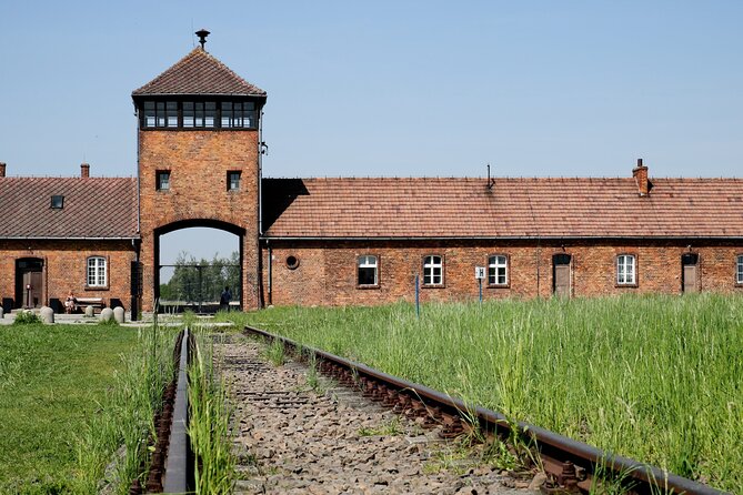 Auschwitz Birkenau Guided Tour with Hotel Pickup from Cracow - Auschwitz I practical reality check: walking, hearing, and pacing