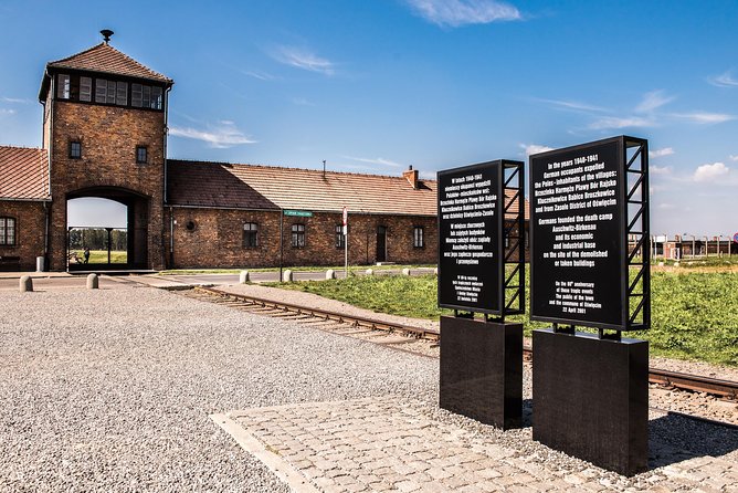 Auschwitz-Birkenau Memorial and Museum Trip from Krakow - Getting to Auschwitz from Krakow with hotel pickup and early entry