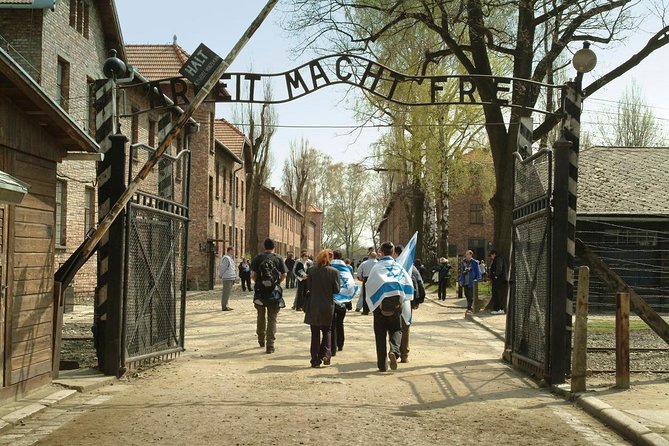 Auschwitz-Birkenau Museum and Memorial Guided Tour from Krakow - Auschwitz-Birkenau from Krakow: what you’re actually signing up for