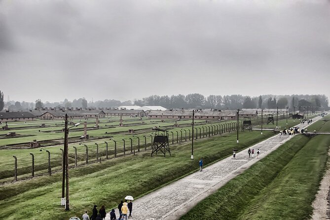 Auschwitz - Birkenau Private, 6-hr Study Tour - Private comfort plus guided structure