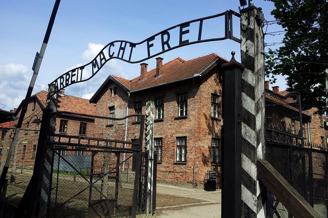 Auschwitz-Birkenau Tour with Transfer - Transfer comfort and how the ride is handled