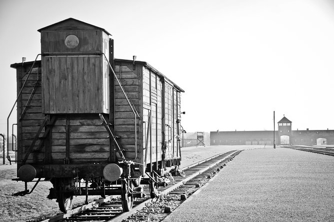 Auschwitz - Full Day Tour from Warsaw by private car - What the 12 hours really mean on your calendar