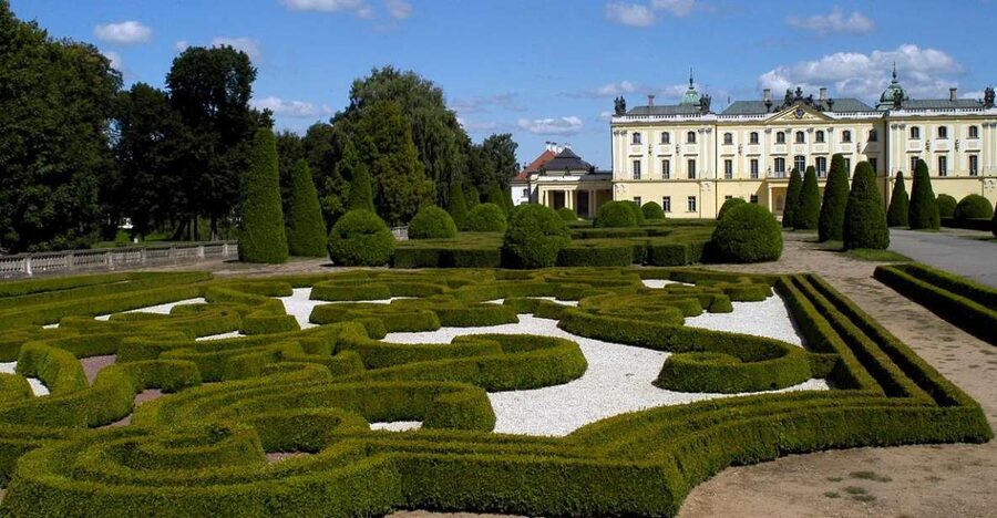Bialystok Old Town Highlights Private Walking Tour - Why Bialystok Old Town works so well on foot