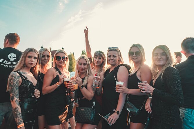 Boat Party in Wroclaw with Unlimited Drinks - Key things that make this boat party work