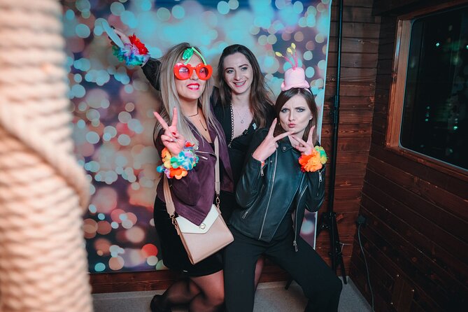 Boat Party in Wroclaw with Unlimited Drinks - A 5-hour Wroclaw night plan, starting on the Odra
