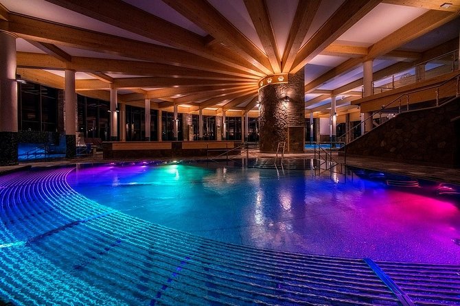 Chocholow Thermal Baths Evening Experience from Kraków - Getting from bus seat to changing room fast (and not frazzled)