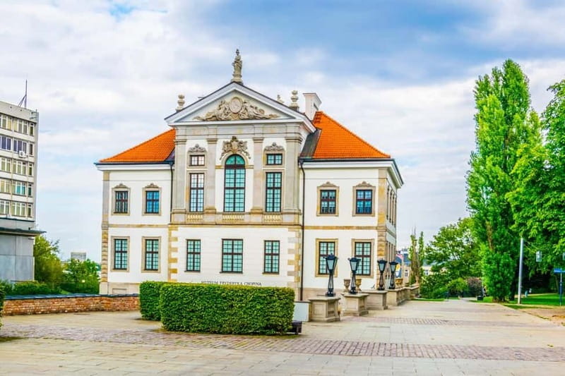 Chopin Tour in Warsaw with Skip-the-line Museum & Concert - Key highlights before you go