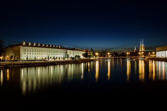 CITY QUEST WROCLAW: unlock the mysteries of this city! - Ostrow Tumski (Cathedral Island): Changing Pace and View Angles