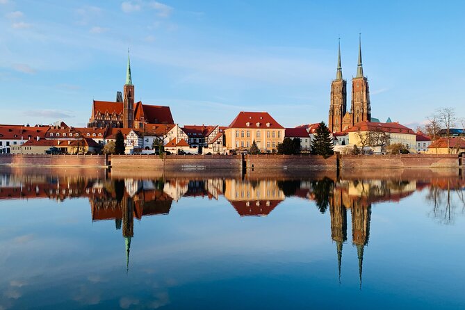 CITY QUEST WROCLAW: unlock the mysteries of this city! - Panorama Raclawicka Stop: The Quest’s “Finish Line Feeling”
