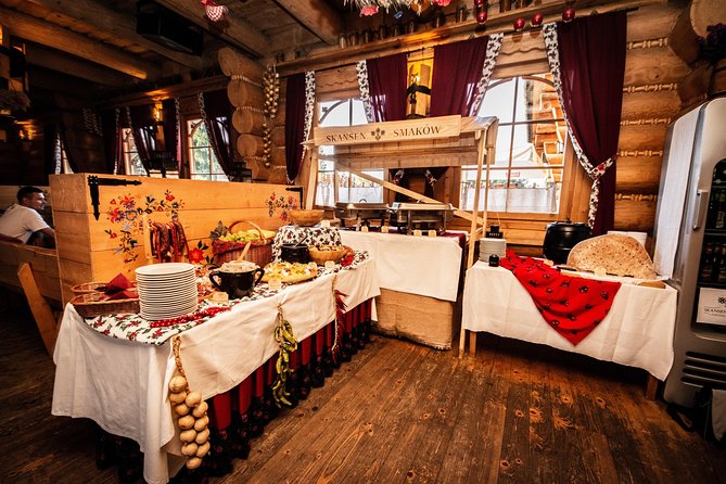 Cottage Style Evening with Folk Show and Traditional Feast from Krakow - Drinks included: unlimited beer, wine, tea, coffee, and water