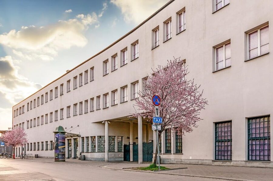 Cracow - Guided Tour of the Jewish Ghetto - Timing and pacing: what you can realistically absorb in 60 minutes