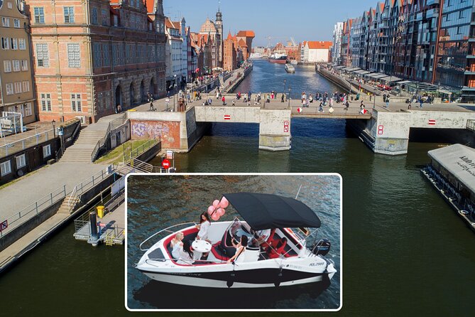Cruises on the Motlawa River - The Teutonic Castle Wall Remains and Długie Pobrzeże Water Gates
