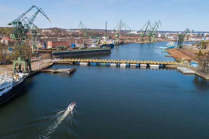 Cruises on the Motlawa River - Starting at the Green Bridge on Stara Motława