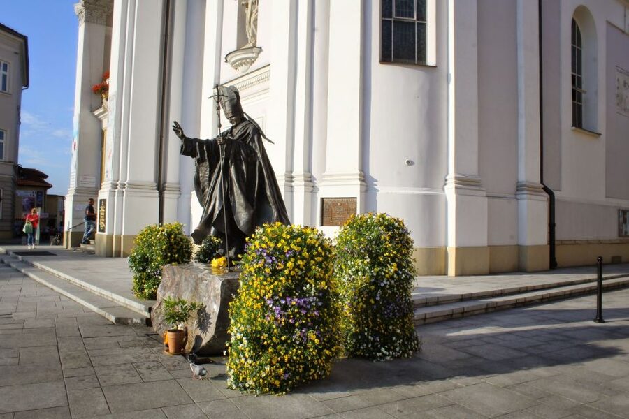 Day Tour: Traces of Pope John Paul II near Krakow - Price and value: what $122 buys you for a 6.5-hour day