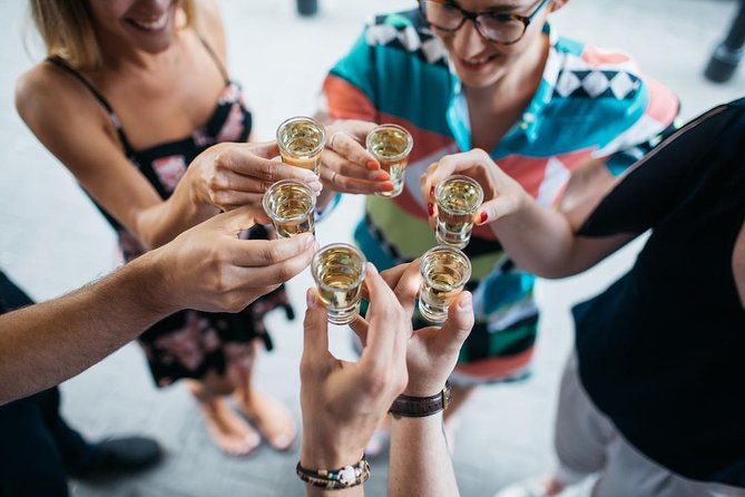 Deluxe Polish Vodka Tour Experience in Warsaw - Key things I’d bet you’ll notice