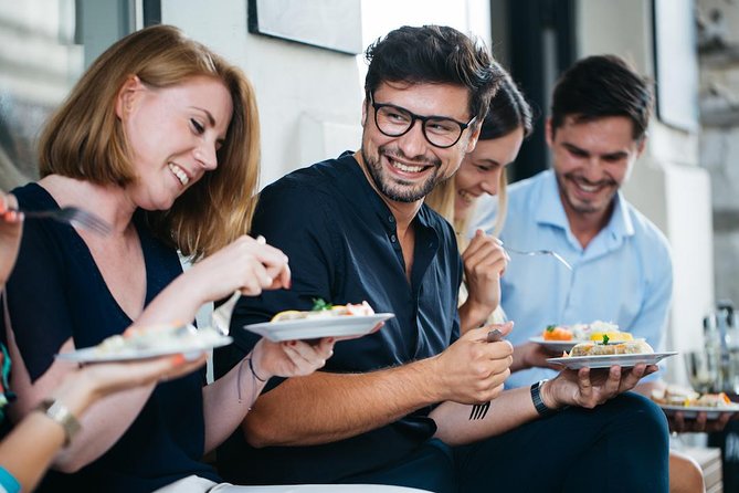 Deluxe Polish Vodka Tour Experience in Warsaw - Vodka Tasting Math: What 6+ Tastings and 5 Food Bites Really Means
