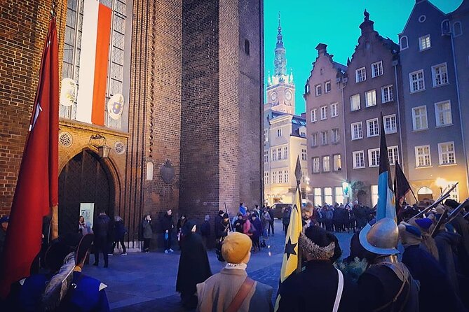 Discover Gdansk Walking Tour - St. Mary’s Church: The Figures Show Adds Theater