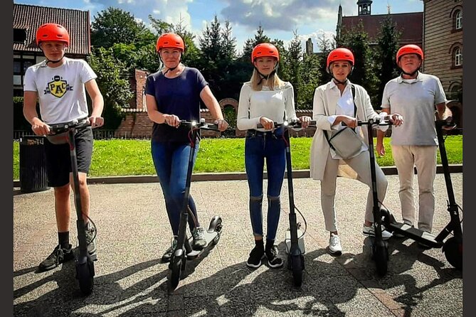 Electric Scooter Tour: Old Town Tour - 2-Hours of Magic! - Who this Krakow scooter tour fits best