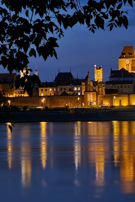 Evening Cruises in Toruń - What the traditional boat and crew feel like in real life