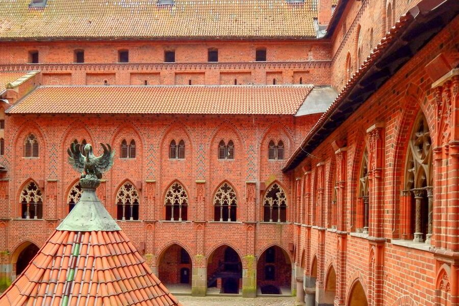 From Gdansk: Malbork Castle Half-Day Private Tour - How the 6-hour pacing actually feels in the real world