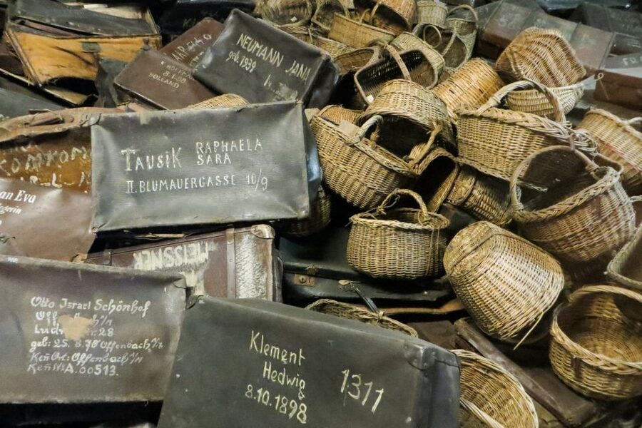 From Krakow: Auschwitz Birkenau Self-Guided Tour - Auschwitz Birkenau at Judenrampe: first impressions and how to use the first segment