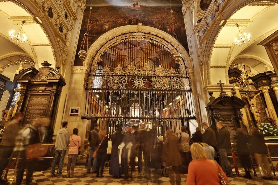 From Krakow: Czestochowa - The Black Madonna - Why Czestochowa pulls in millions