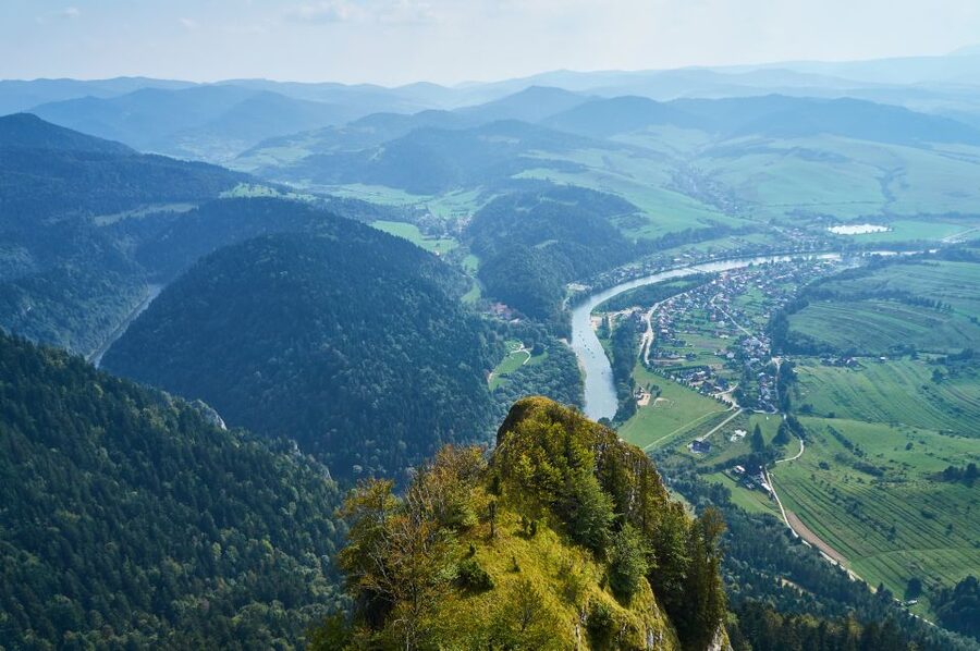 From Krakow: Dunajec River Rafting - The traditional wooden raft ride: 15 km of gentle excitement