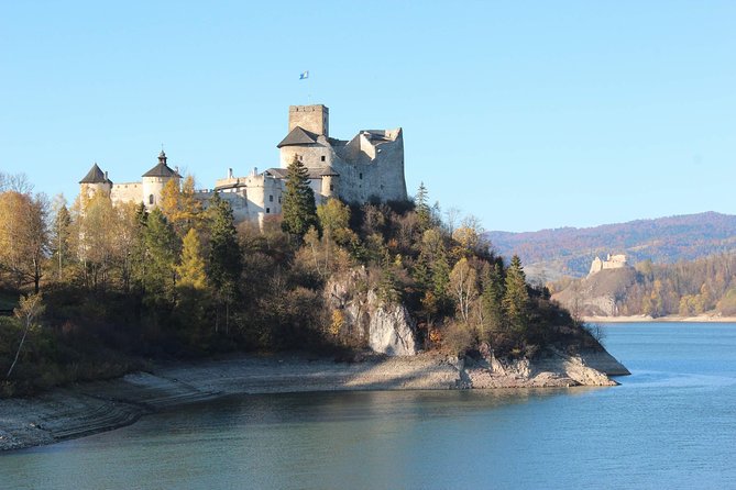 From Krakow: Dunajec River Rafting, Cable Car and Castle Niedzica - Day Tour - Entering the day from Krakow, with pickup that saves mental energy