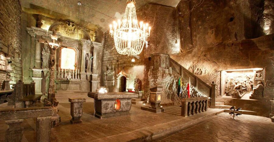 From Krakow: Half-Day Salt Mine and Schindler's Factory Tour - Schindler’s Factory: WWII Krakow through one life’s choices