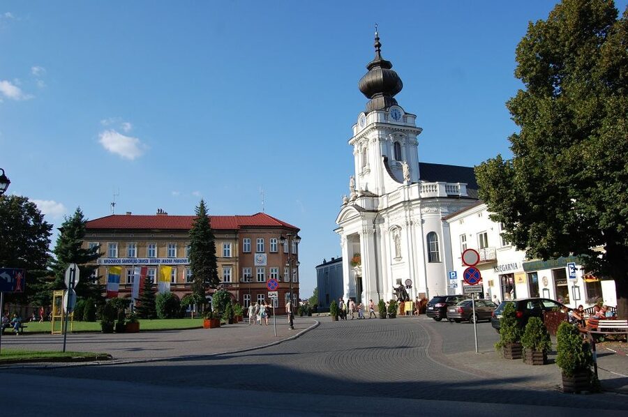 From Krakow: John Paul II Full Day Tour - Private Transport - Wadowice and the John Paul II Museum: Where the Day Starts With Context