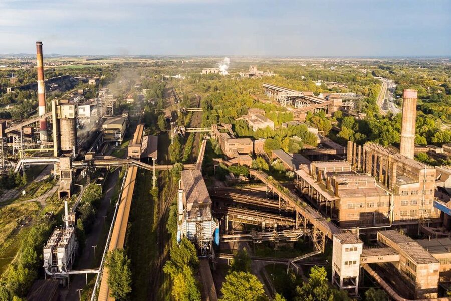 From Krakow: Nowa Huta Premium Tour - From hotel pickup to Soviet-era Krakow, in one smooth run