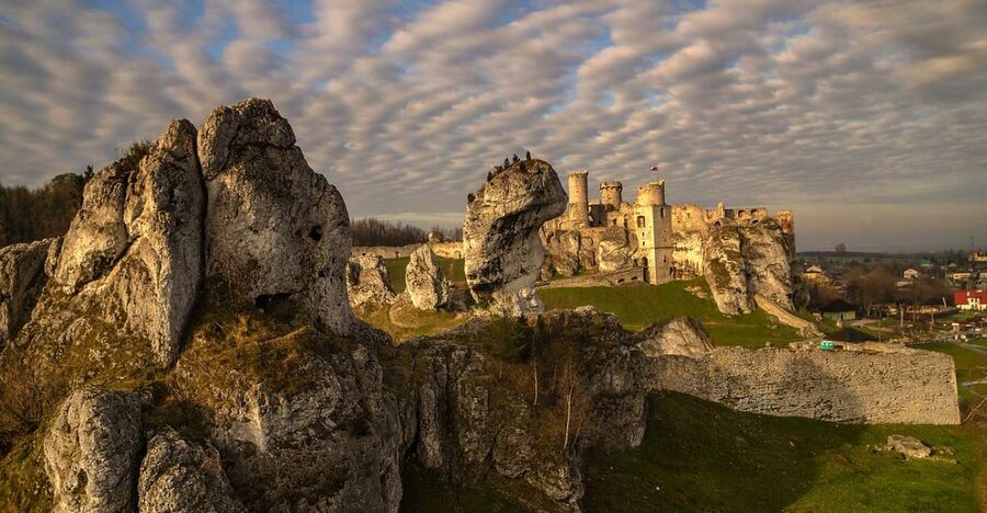 From Krakow: Ojców National Park & Ogrodzieniec Castle Tour - Price and value: what you are really paying for at $125