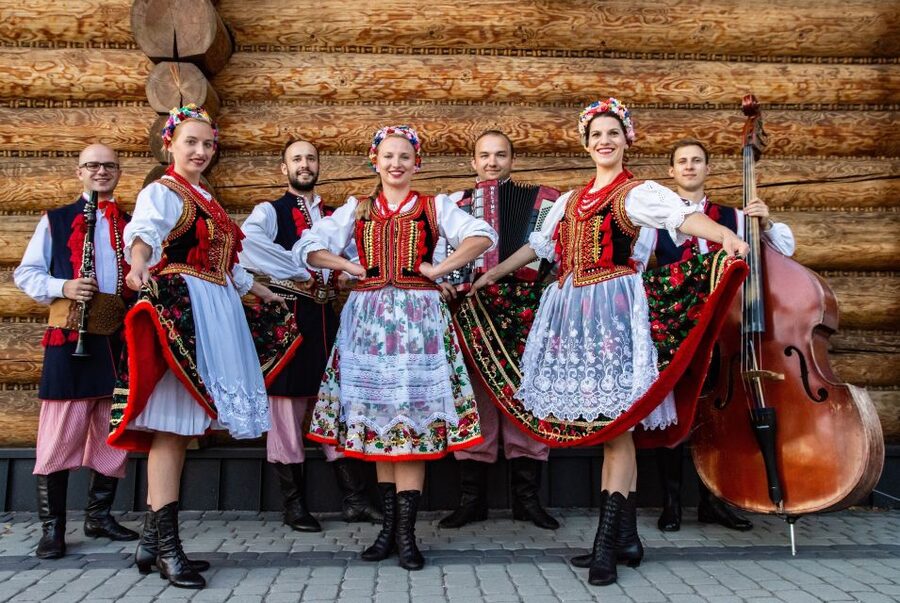 From Krakow: Polish Folk Show with All-You-Can-Eat Dinner - Key takeaways before you go