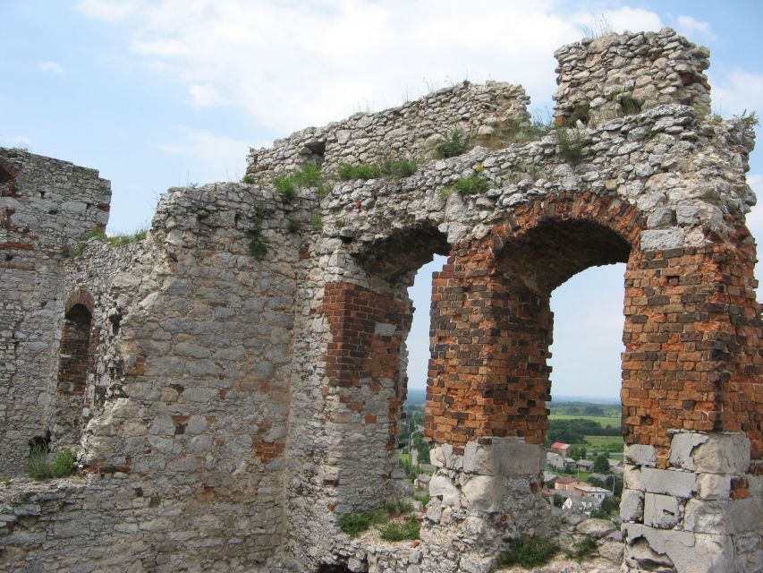 From Krakow: Trail of the Eagles’ Nests Day Tour - Mirów and Bobolice: finishing with two castles close together