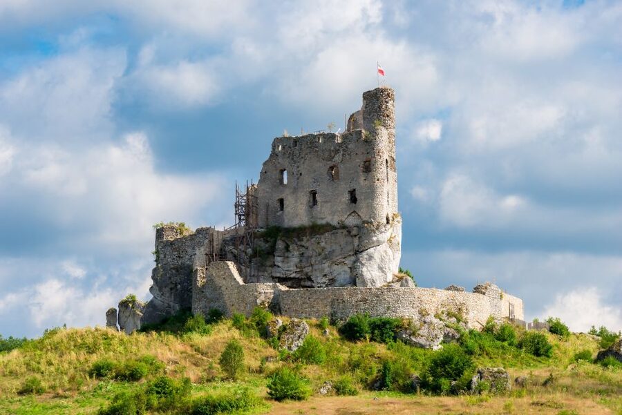 From Krakow: Trail of the Eagles’ Nests Day Tour - Korzkiew Castle and the Ojców National Park fragment
