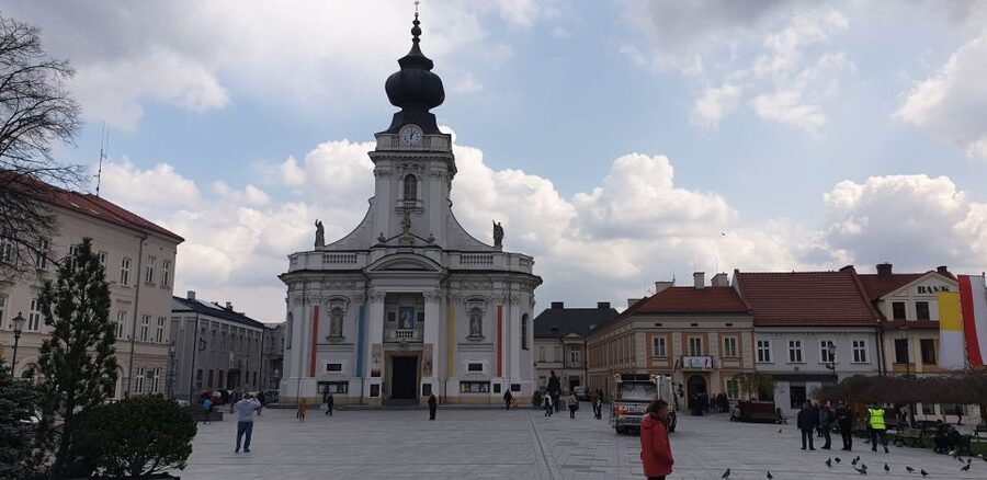 From Krakow: Wadowice-In the Footsteps of Pope John Paul II - Audio guides, live languages, and what it means for your comfort