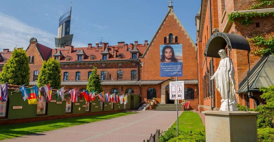 From Krakow: Wadowice & Sanctuary of Divine Mercy Tour - Heading to Lagiewniki: the Divine Mercy Sanctuary walk time