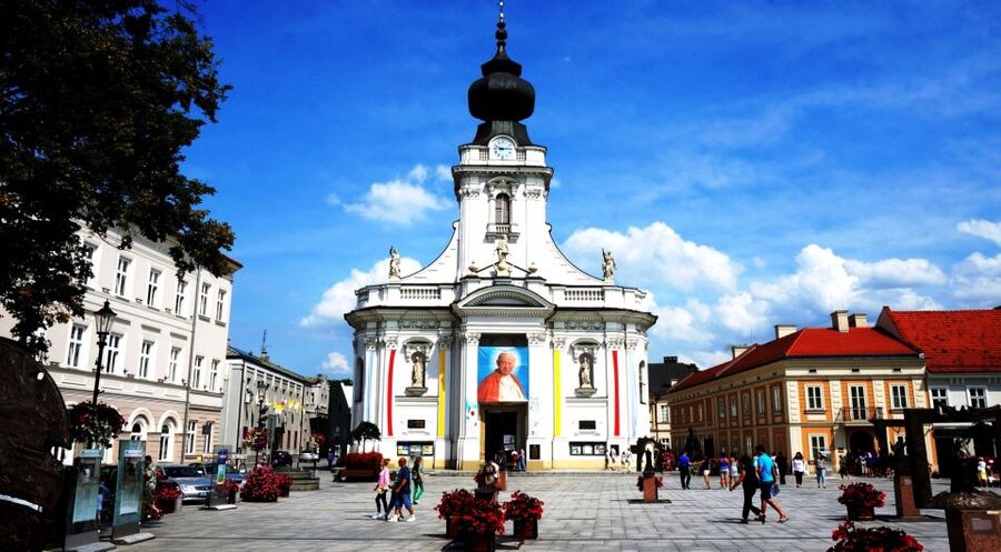 From Krakow: Wadowice & Sanctuary of Divine Mercy Tour - JP2 Centre at Lagiewniki: connecting the two stories