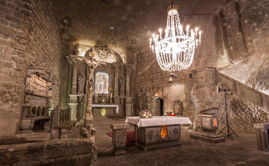 From Krakow: Wieliczka Salt Mine Small Group Guided Tour - 378 Steps to Level 1, Then 140 M Underground